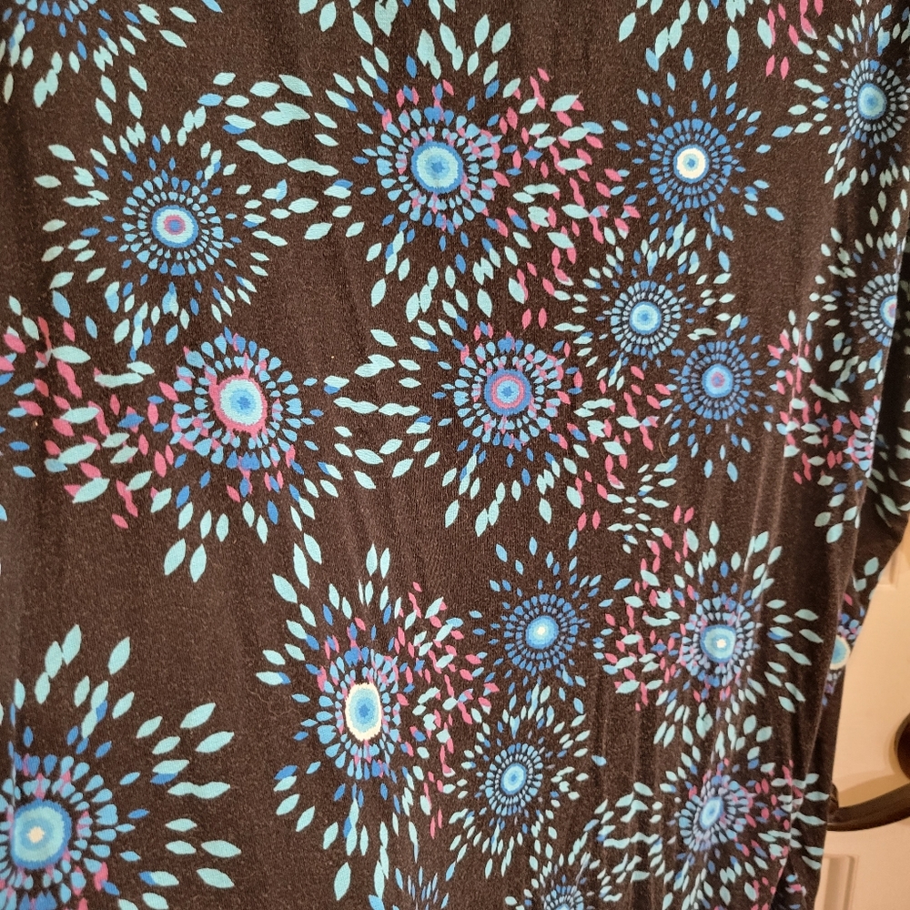 Lularoe Irma - Picture 5 of 5